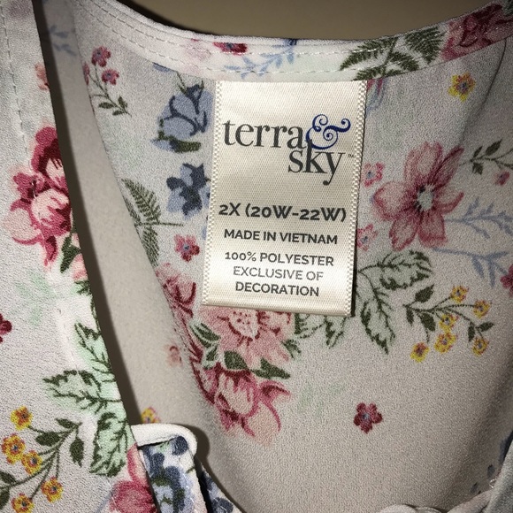 Tank blouse - Picture 4 of 4